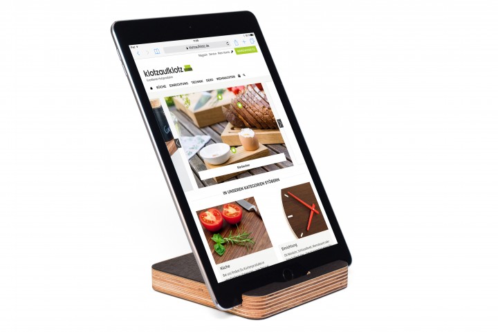 Tablet Ständer Multiplex Räuchereiche Tablet Ständer Multiplex Räuchereiche
