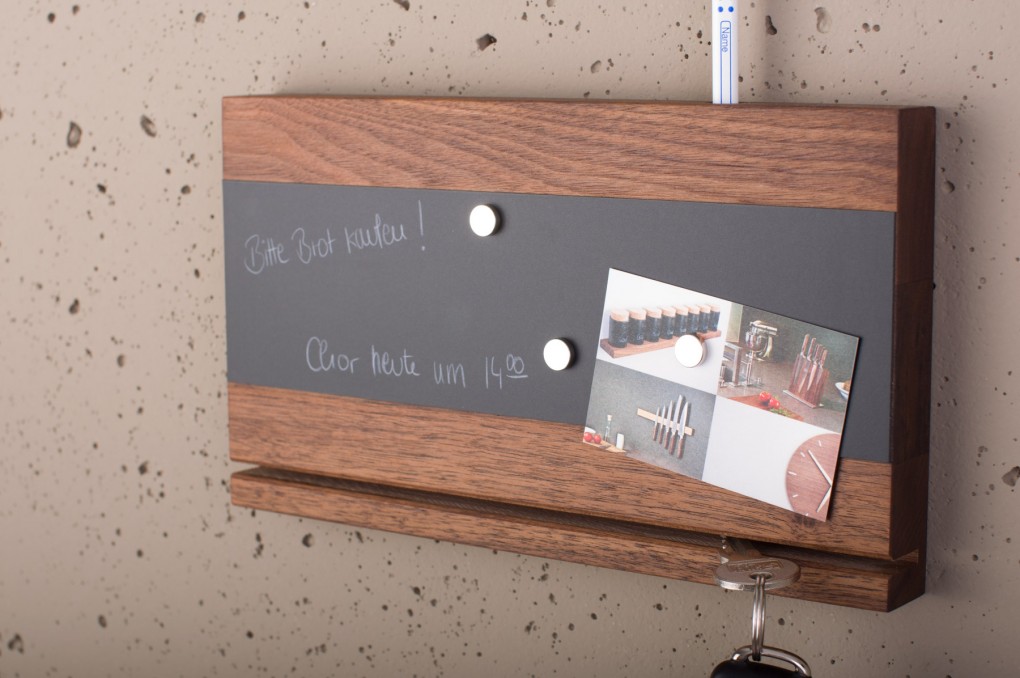 nussbaumholz_schluesselbrett540d882cabc63